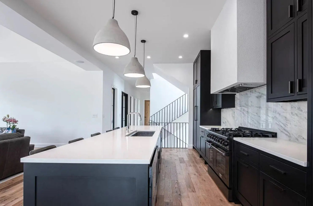 Cut-to-size quartz countertops on Multi-Family Projects with Vietnam