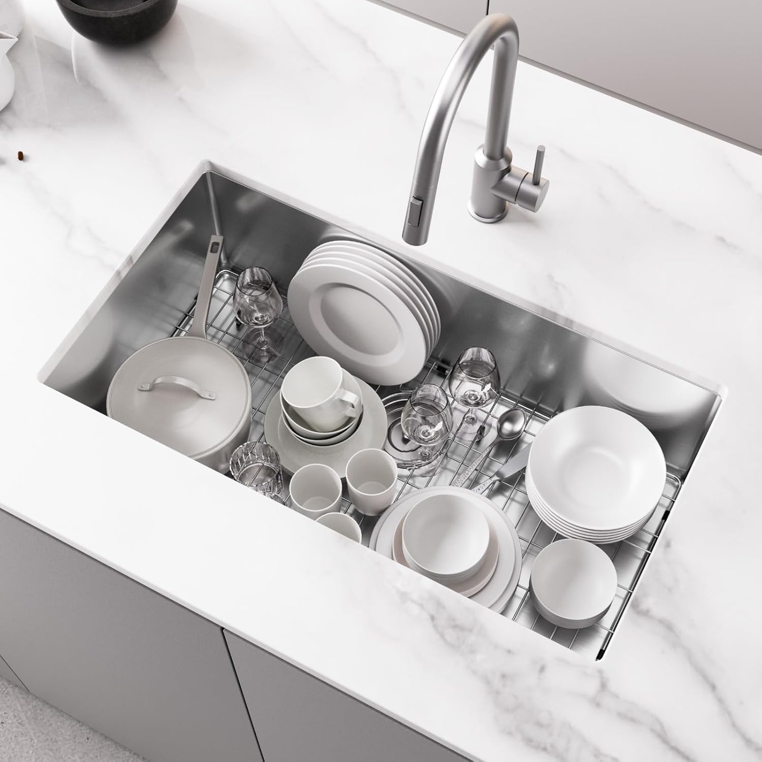32x18 Undermount Kitchen Sink, Premium 18 Gauge Stainless Steel Handmade Modern Kitchen Sink
