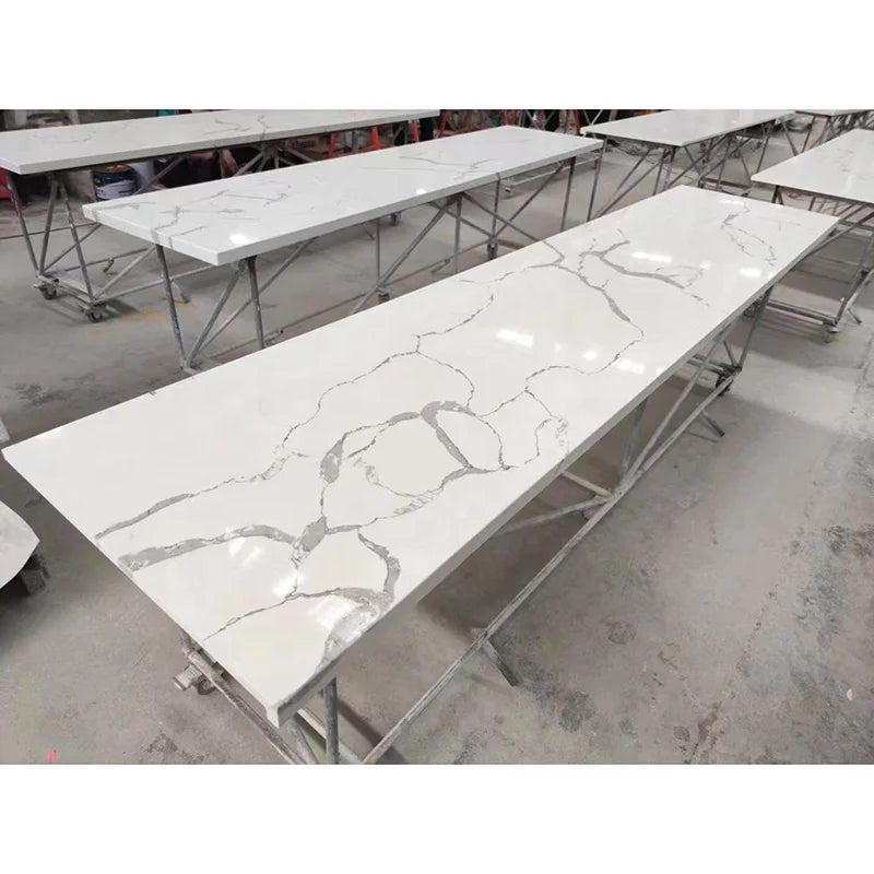 Artificial Calacatta white Quartz Stone Countertop Slabs Vietnam Quartz Slabs