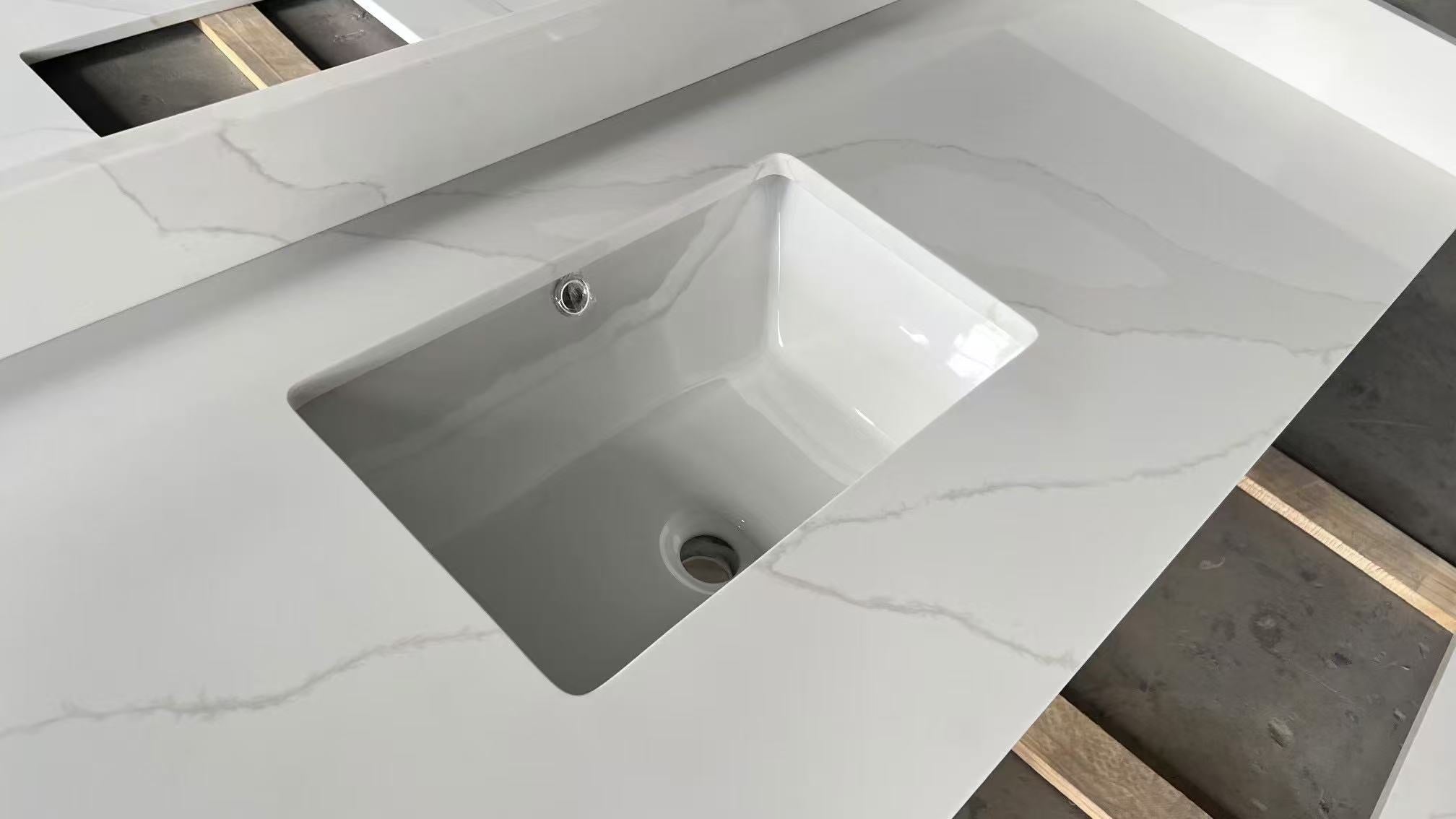 VNQ3010 Calacatta Silver Jumbo Slabs Vietnam