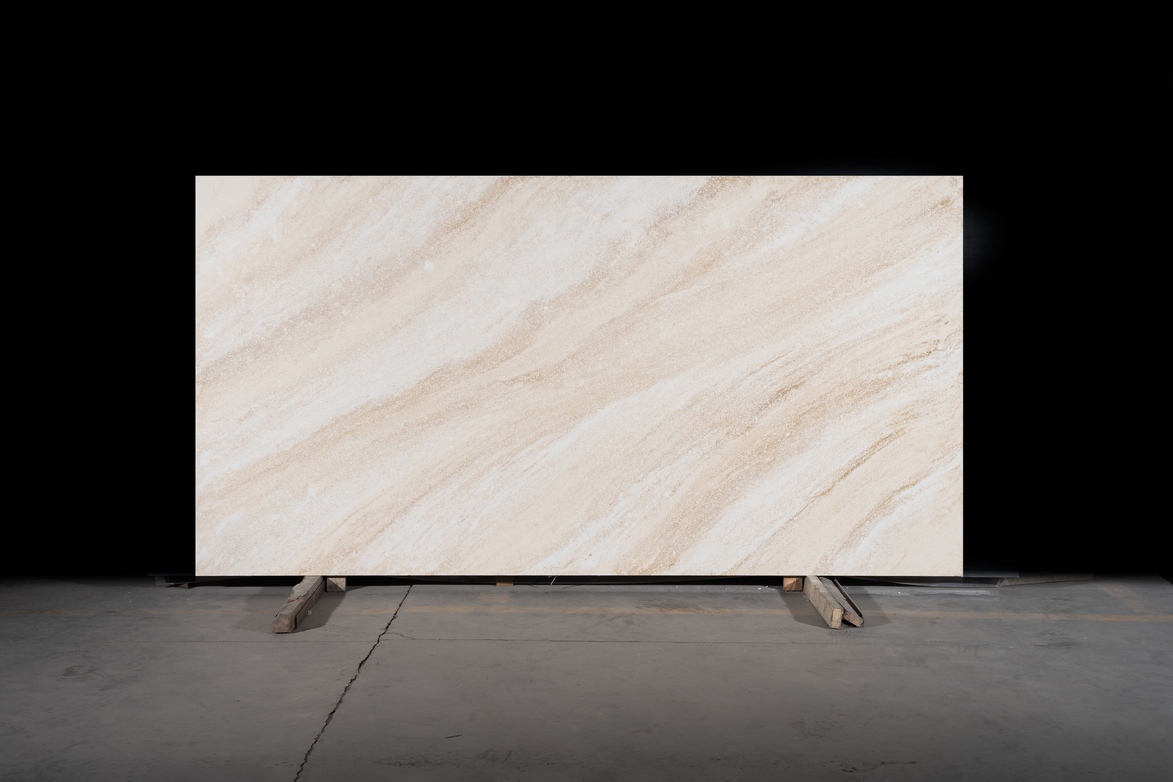 Wooden Fogo Beige Super Jumbo Quartz Slabs Vietnam